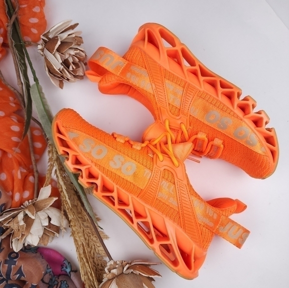 🔴 Orange Woman's Cross Trainer Running Sneakers Sz 37 - Picture 8 of 12